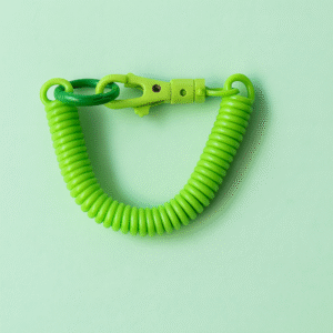 llavero tipo resorte verde