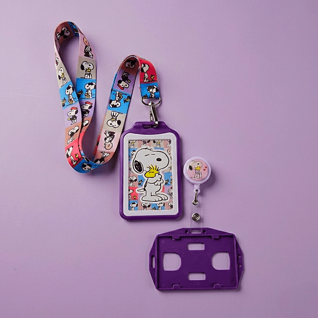 Kit Landyard + Yoyo + Escarapela Snoopy