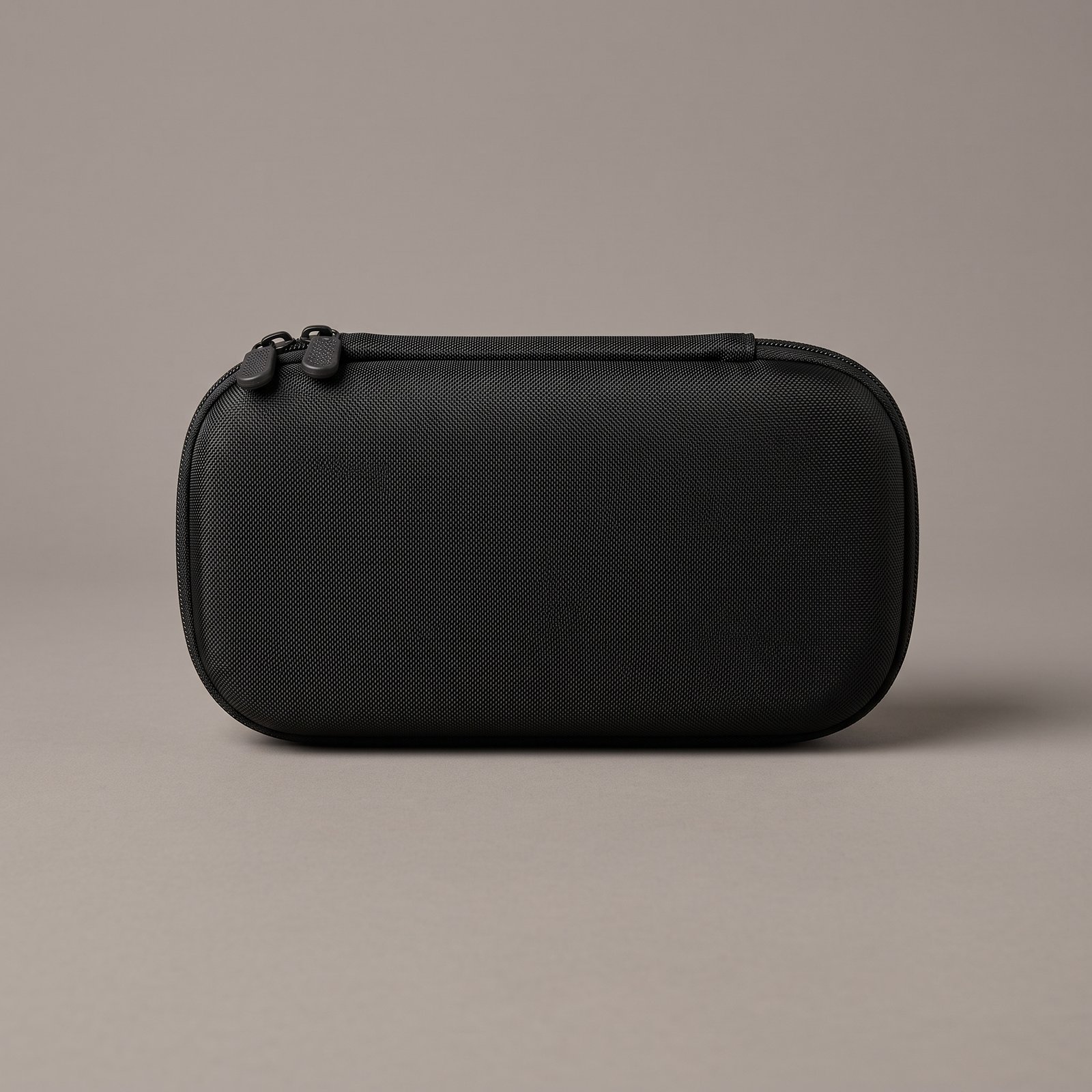 Estuche Rígido para Fonendoscopio Negro – Antifluido y Resistente a Golpes